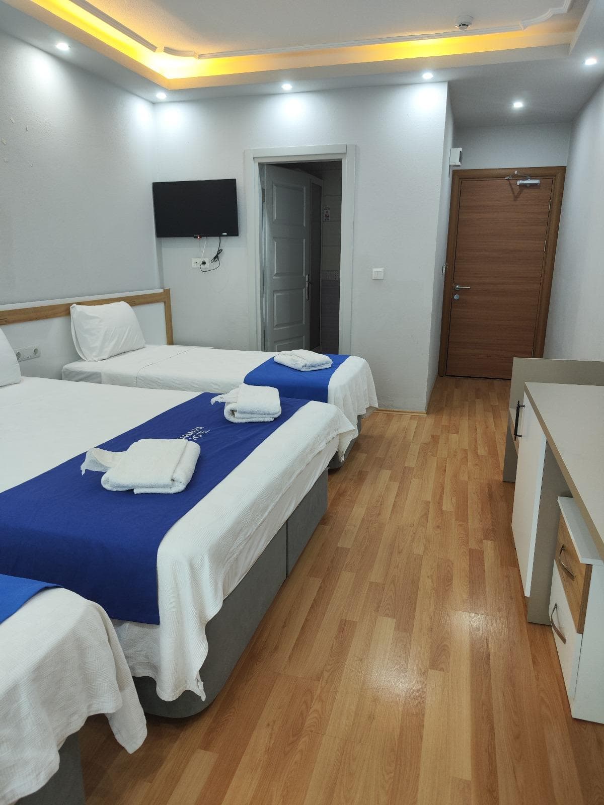 Hotel Marmara — Çanakkale şehir merkezinde, 1978'den bu yana aynı adreste